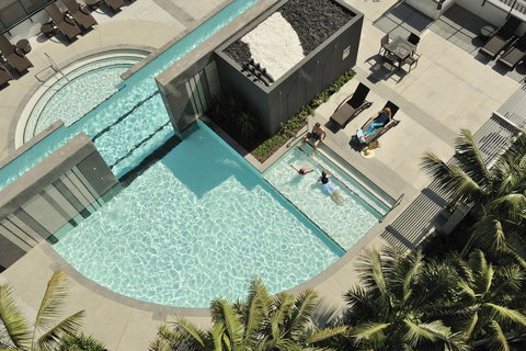 Peppers Broadbeach - Tourism Brisbane 0