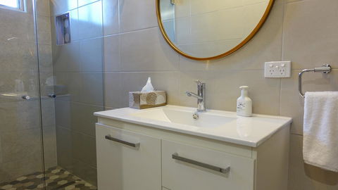Blue Summit Hideaway - Tourism Brisbane 34