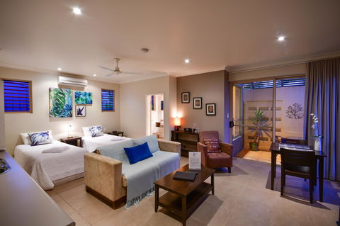 Blue Summit Hideaway - Tourism Brisbane 4