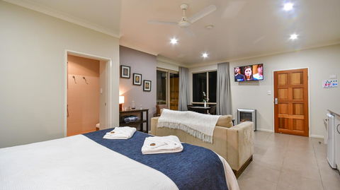 Blue Summit Hideaway - Tourism Brisbane 17