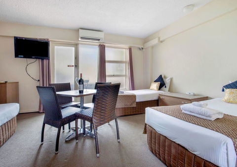 The Metropolitan Spring Hill - Tourism Brisbane 9