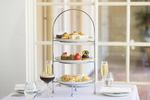 InterContinental Sanctuary Cove Resort, An IHG Hotel - Tourism Brisbane 20