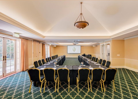 InterContinental Sanctuary Cove Resort, An IHG Hotel - Tourism Brisbane 32