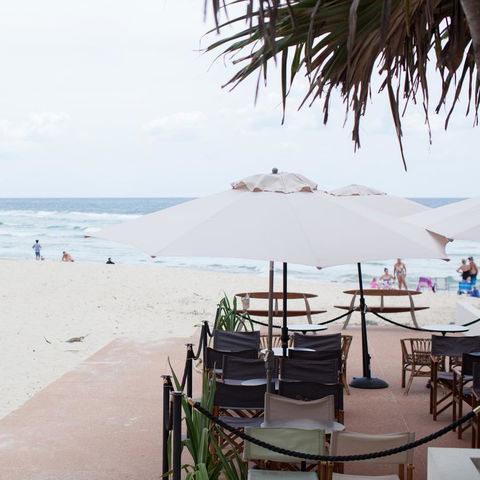 Burleigh Beach Tower - Tourism Brisbane 7