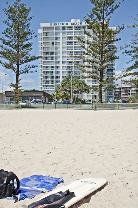 Burleigh Beach Tower - Tourism Brisbane 15