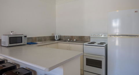 Bilinga Beach Motel - Tourism Brisbane 44