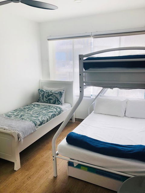 Bilinga Beach Motel - Tourism Brisbane 4