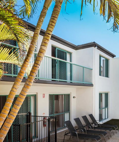 Bilinga Beach Motel - Tourism Brisbane 43