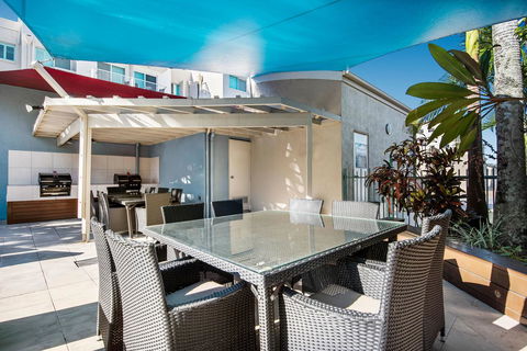 Sailport Mooloolaba Apartments - Tourism Brisbane 9