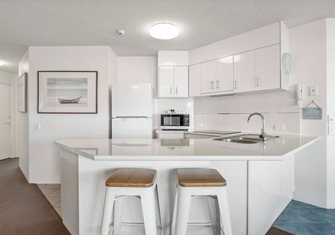 Sailport Mooloolaba Apartments - Tourism Brisbane 25