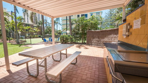 Aegean Resort Apartments - Tourism Brisbane 37