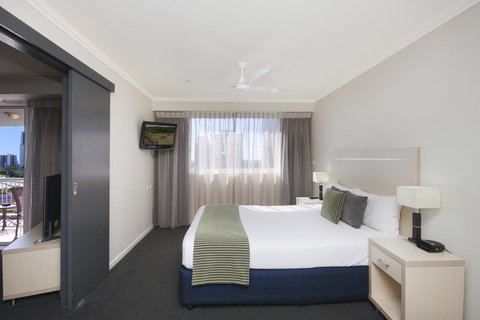 Sovereign On The Gold Coast - Tourism Brisbane 41
