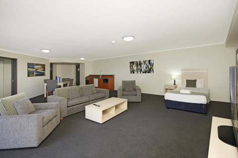 Sovereign On The Gold Coast - Tourism Brisbane 36
