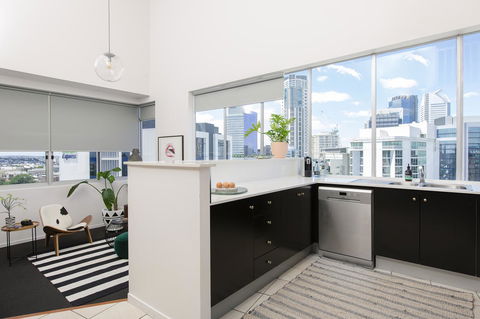Ridge Apartment Hotel - Tourism Brisbane 16