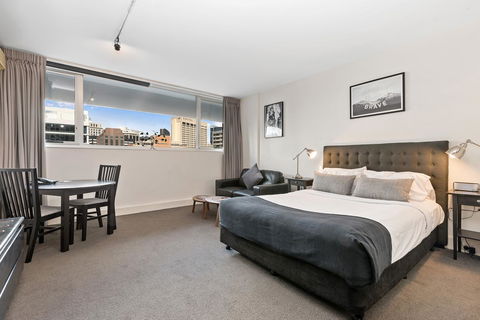 Ridge Apartment Hotel - Tourism Brisbane 7