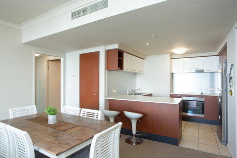 Chevron Renaissance - Private Apartments - Tourism Brisbane 7