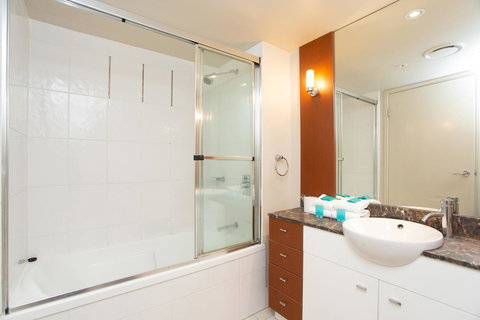 Chevron Renaissance - Private Apartments - Tourism Brisbane 14