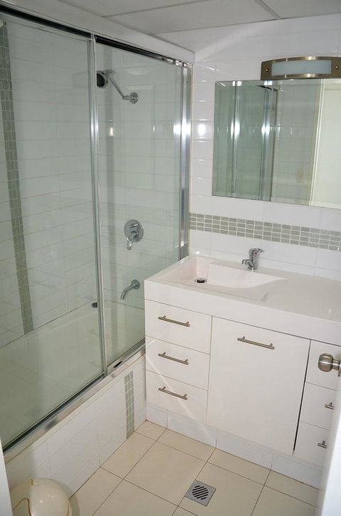Zenith Ocean Front Apartments - Tourism Brisbane 22
