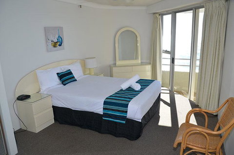Zenith Ocean Front Apartments - Tourism Brisbane 44