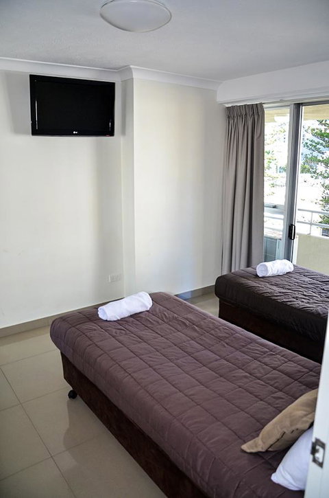 Zenith Ocean Front Apartments - Tourism Brisbane 32