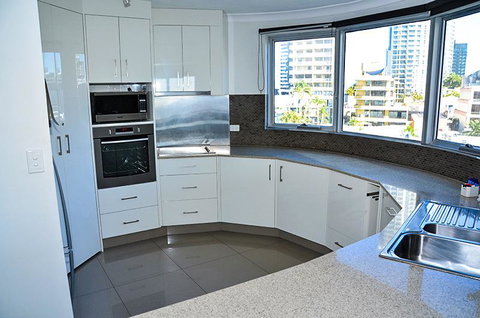 Zenith Ocean Front Apartments - Tourism Brisbane 30