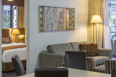 Oaks Brisbane River City Suites - Tourism Brisbane 11