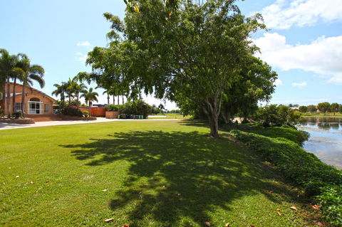 Windmill Motel & Events Centre - Brisbane Tourism 13