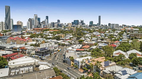 City Palms Brisbane - Tourism Brisbane 11