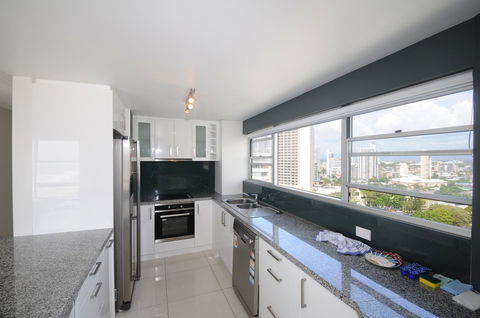 Pacific Plaza Apartments - Tourism Brisbane 25