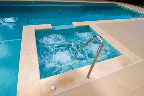 Pacific Plaza Apartments - Tourism Brisbane 14