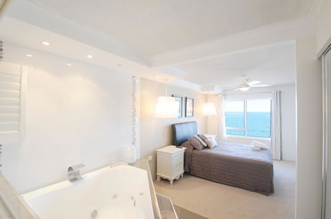 Pacific Plaza Apartments - Tourism Brisbane 24