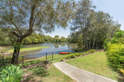 Waterfront Theme Park Getaway - Tourism Brisbane 20
