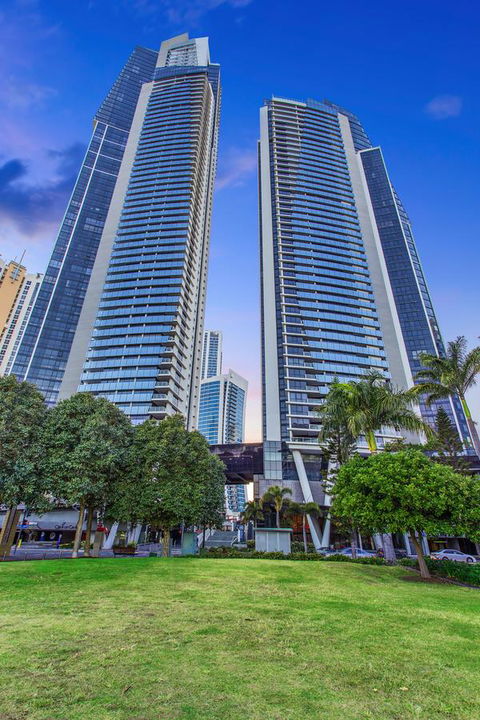 Holiday Holiday Circle On Cavill Apartments - Tourism Brisbane 31