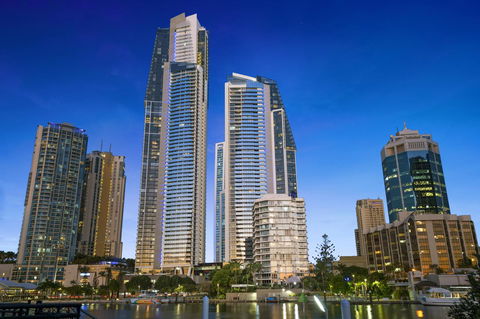 Holiday Holiday Circle On Cavill Apartments - Tourism Brisbane 0
