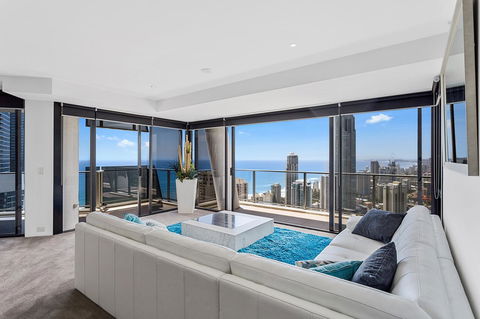 Holiday Holiday Circle On Cavill Apartments - Tourism Brisbane 4