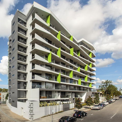 Code Apartments - Tourism Brisbane 8