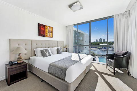 ULTIQA Freshwater Point Resort - Tourism Brisbane 7