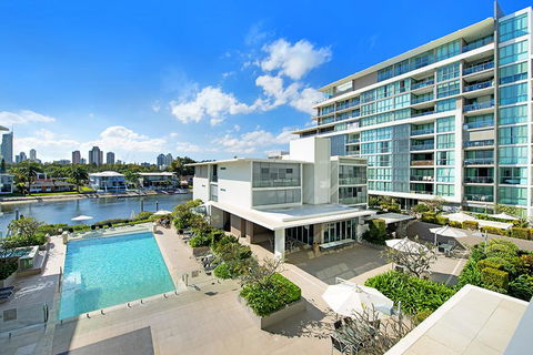 ULTIQA Freshwater Point Resort - Tourism Brisbane 5