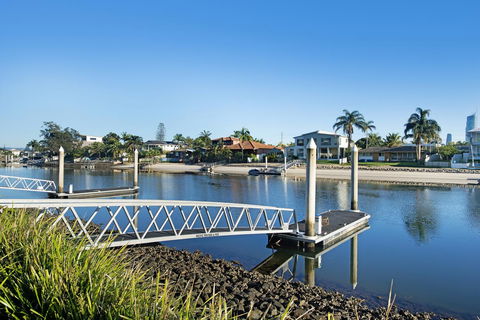 ULTIQA Freshwater Point Resort - Tourism Brisbane 32