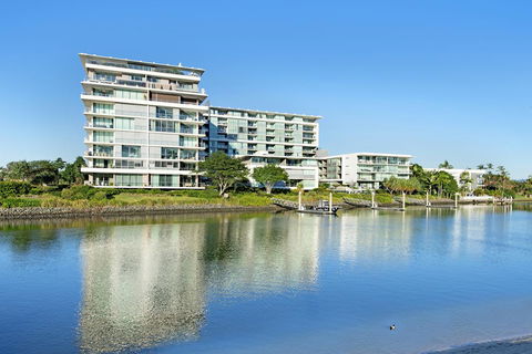 ULTIQA Freshwater Point Resort - Tourism Brisbane 35