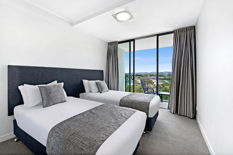 ULTIQA Freshwater Point Resort - Tourism Brisbane 10