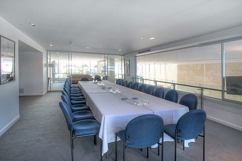 ULTIQA Freshwater Point Resort - Tourism Brisbane 3