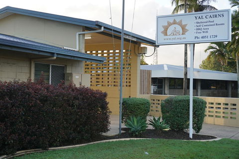 YAL Cairns - A Motel That Makes A Difference - Brisbane Tourism 37