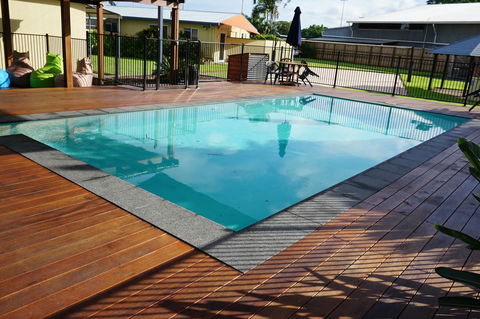 YAL Cairns - A Motel That Makes A Difference - Brisbane Tourism 10