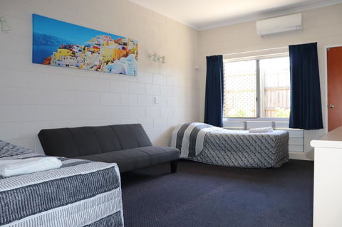 YAL Cairns - A Motel That Makes A Difference - Brisbane Tourism 13