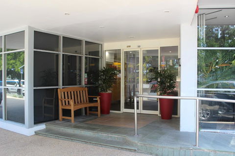 Madison Tower Mill Hotel - Tourism Brisbane 1