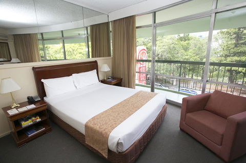 Madison Tower Mill Hotel - Tourism Brisbane 6