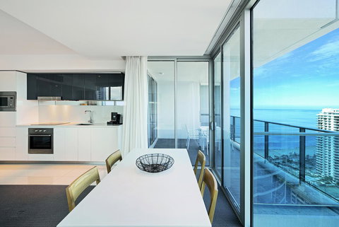 Number 1 H Residences - WiFi, Parking & More By Gold Coast Holidays - Tourism Brisbane 19