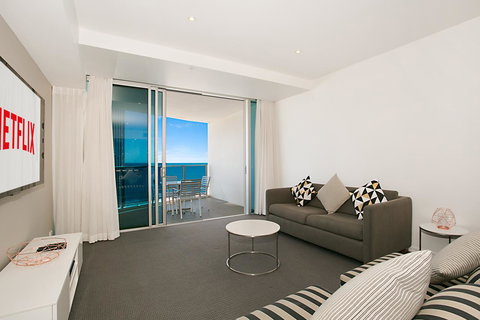 Number 1 H Residences - WiFi, Parking & More By Gold Coast Holidays - Tourism Brisbane 0
