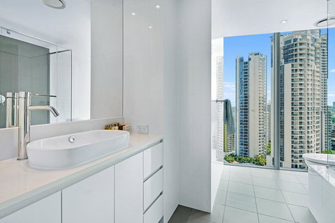Number 1 H Residences - WiFi, Parking & More By Gold Coast Holidays - Tourism Brisbane 29